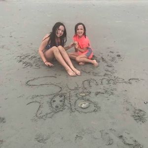 Meet your Posher, Vicki